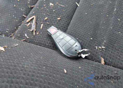 2013 Dodge Grand Caravan Sxt z USA, uszkodzony, nr VIN 2C4RDGCG2DR521097